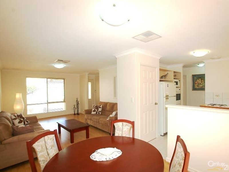 2/42 Shaw Road, Dianella WA 6059