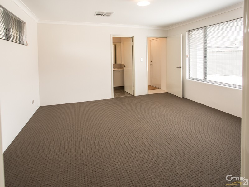 4a Edge Place, Dianella WA 6059