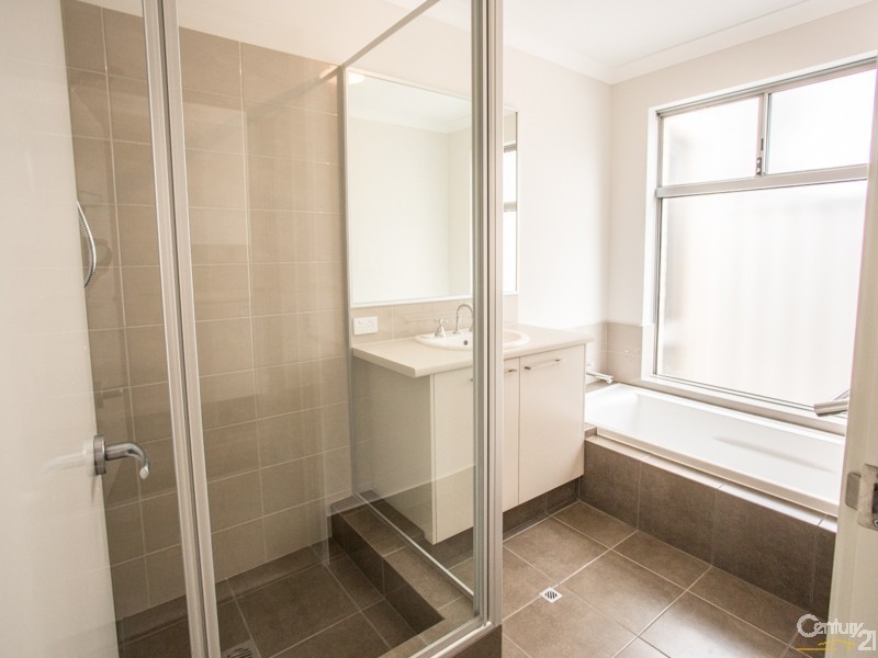 4a Edge Place, Dianella WA 6059