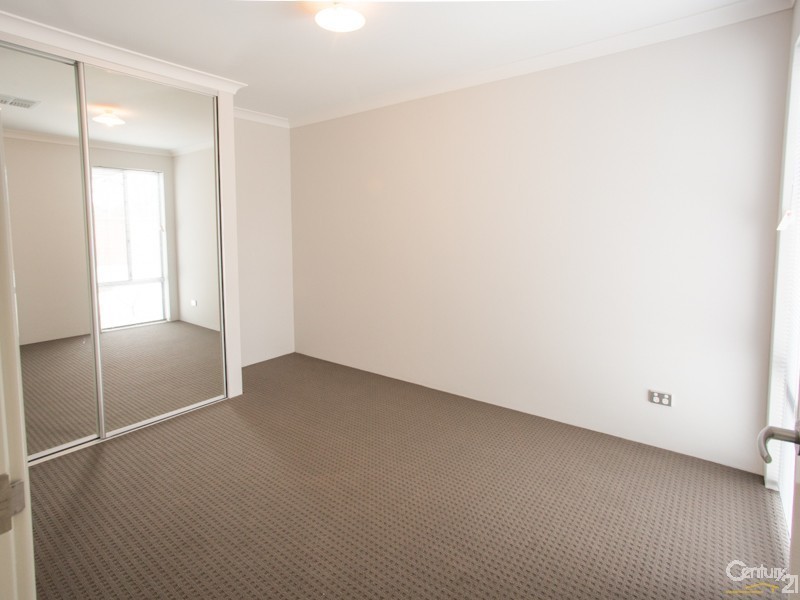 4a Edge Place, Dianella WA 6059