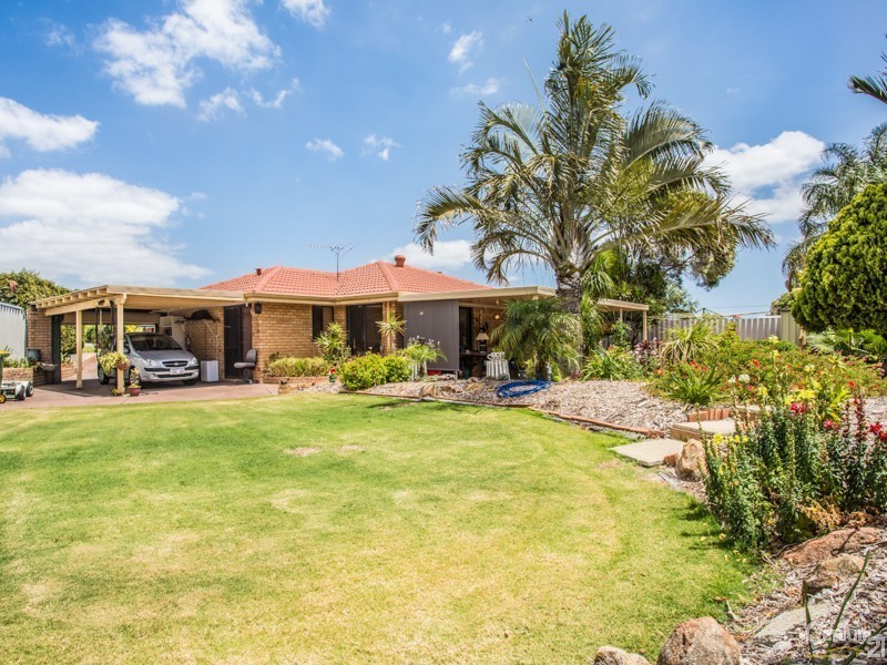 32 Elsfield Way, Bassendean WA 6054