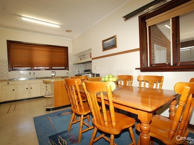 7 May Drive, Nollamara WA 6061