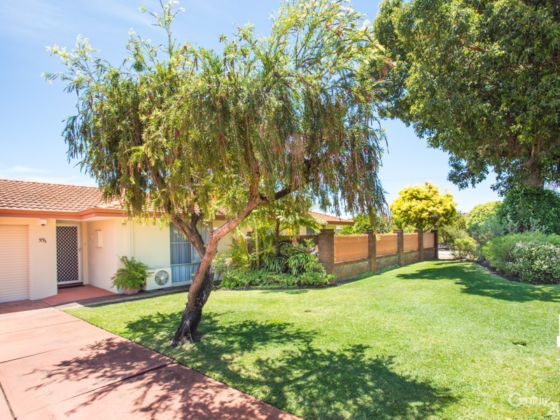 33a Penguin Street, Dianella WA 6059