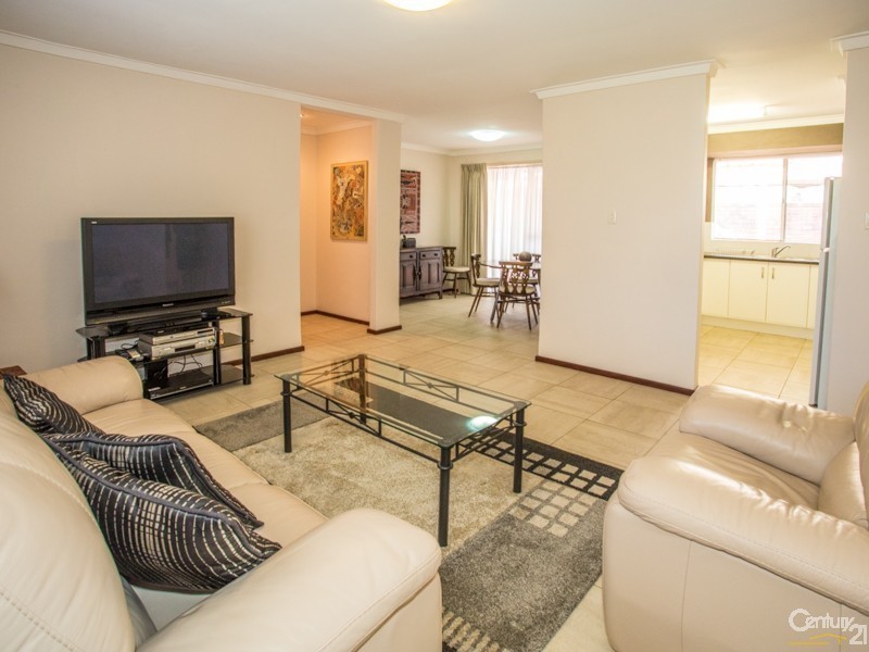 33a Penguin Street, Dianella WA 6059