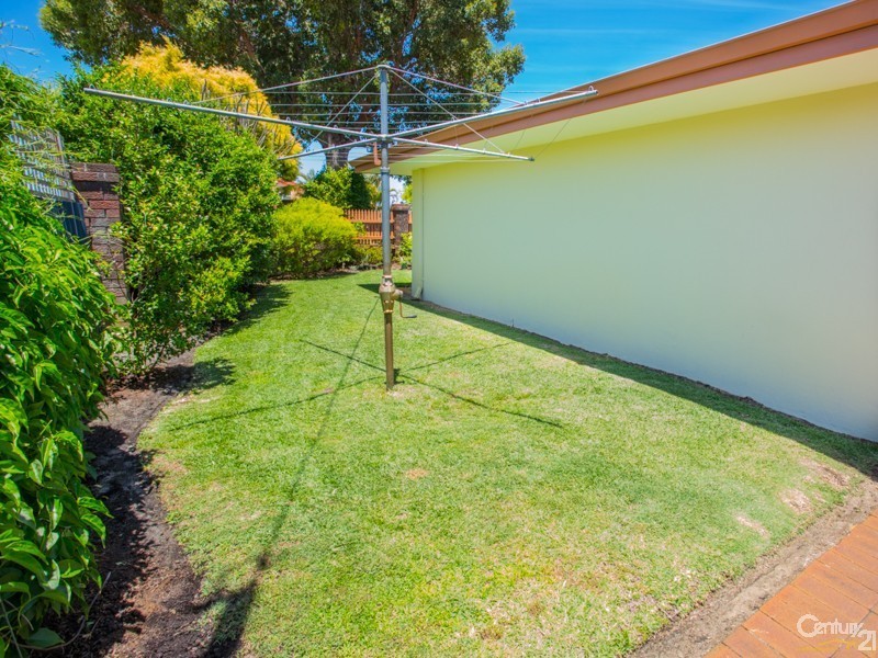 33a Penguin Street, Dianella WA 6059