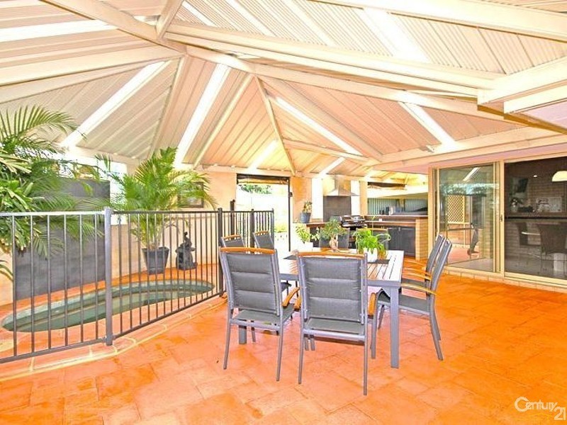 1 Fuchsia Close, Dianella WA 6059