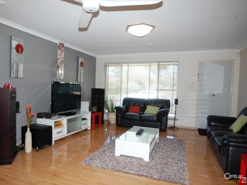 11 Booker Street, Dianella WA 6059