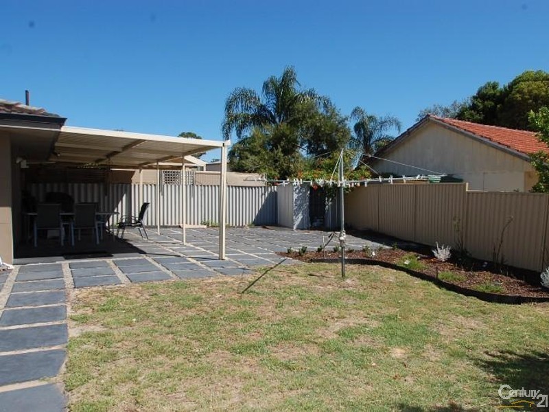 11 Booker Street, Dianella WA 6059