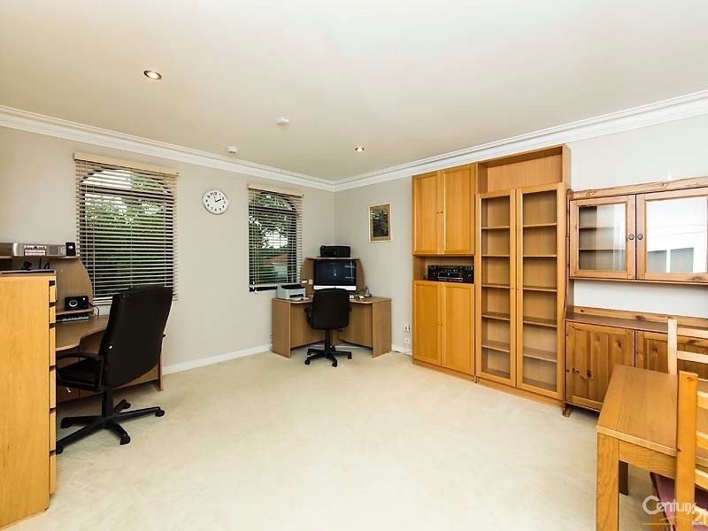 72a Lancaster Street, Dianella WA 6059