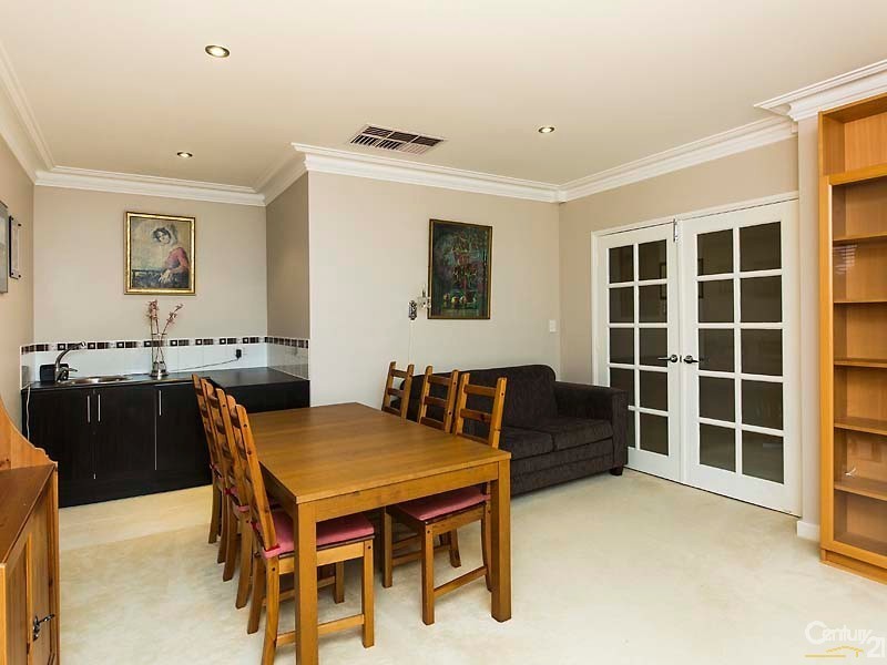 72a Lancaster Street, Dianella WA 6059