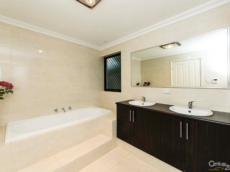 72a Lancaster Street, Dianella WA 6059