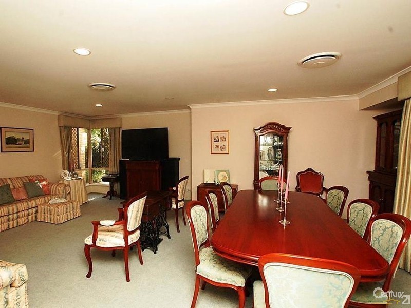 144 Moulden Avenue, Yokine WA 6060