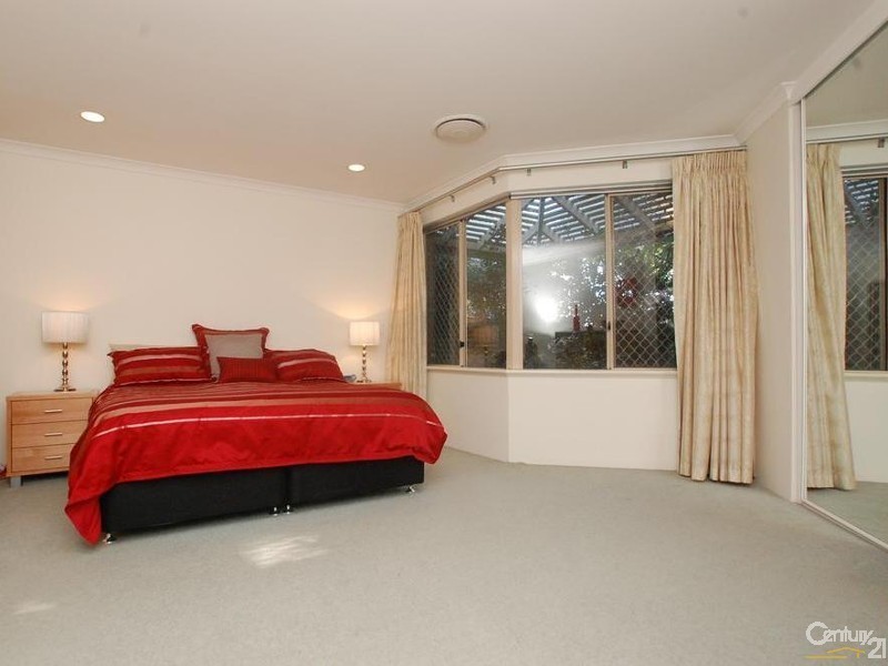 144 Moulden Avenue, Yokine WA 6060