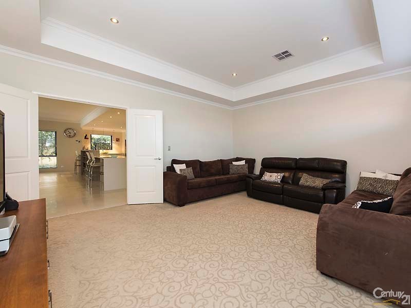 37 Harold Street, Dianella WA 6059