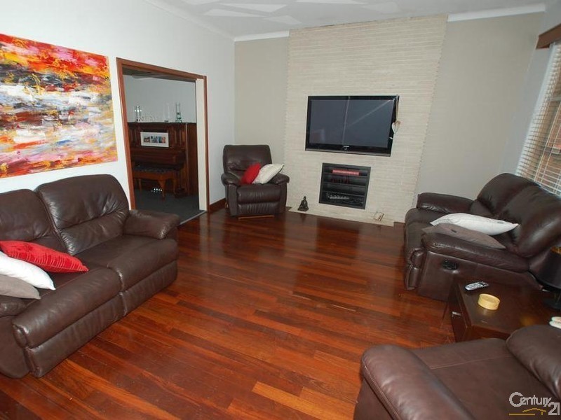 5 Shand Street, Dianella WA 6059