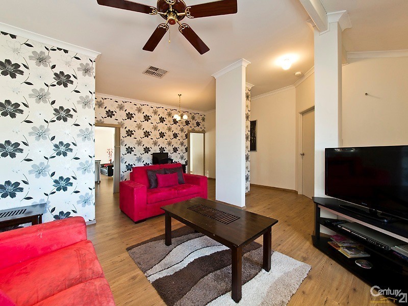 11 Ryce Court, Eden Hill WA 6054