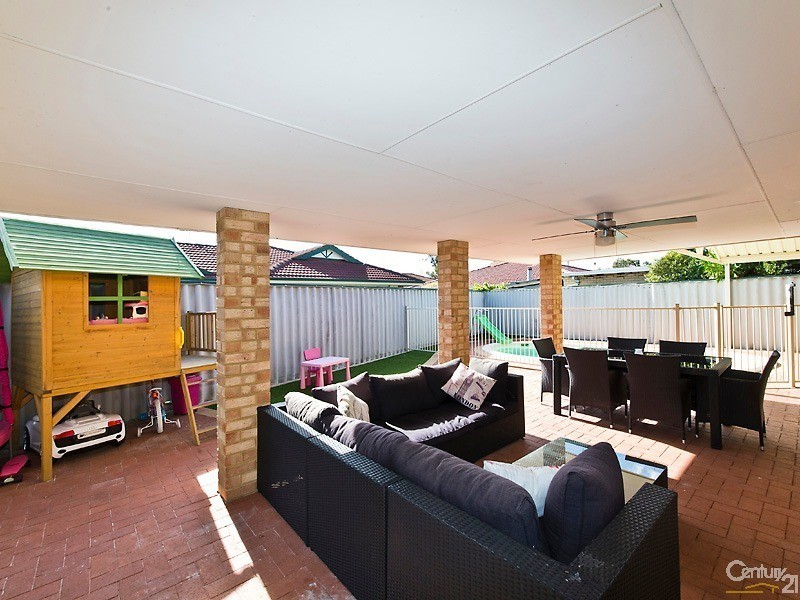 11 Ryce Court, Eden Hill WA 6054