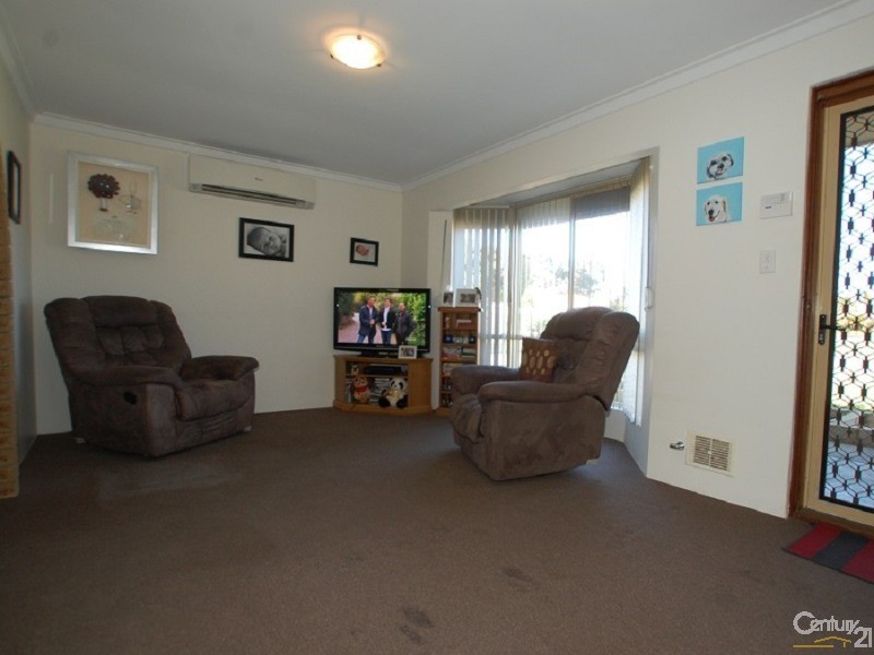 27 Faulkner Way, Eden Hill WA 6054