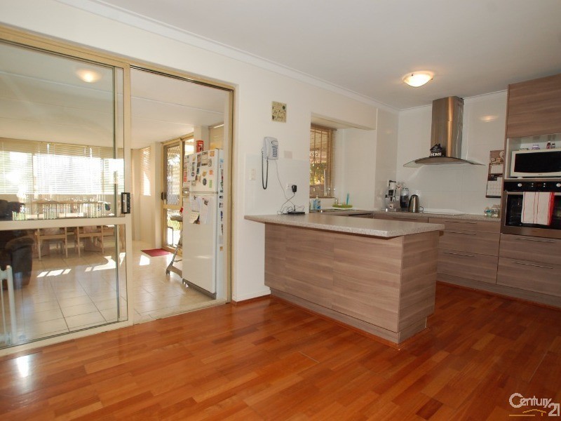 27 Faulkner Way, Eden Hill WA 6054