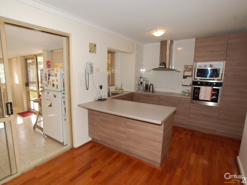 27 Faulkner Way, Eden Hill WA 6054