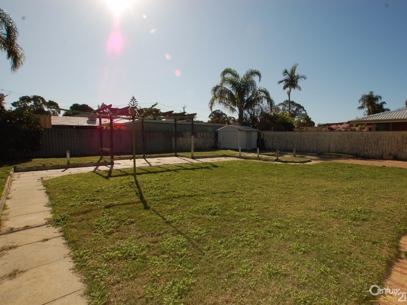 27 Faulkner Way, Eden Hill WA 6054