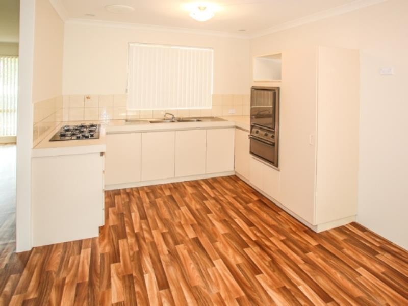 8/31 Camden Street, Dianella WA 6059