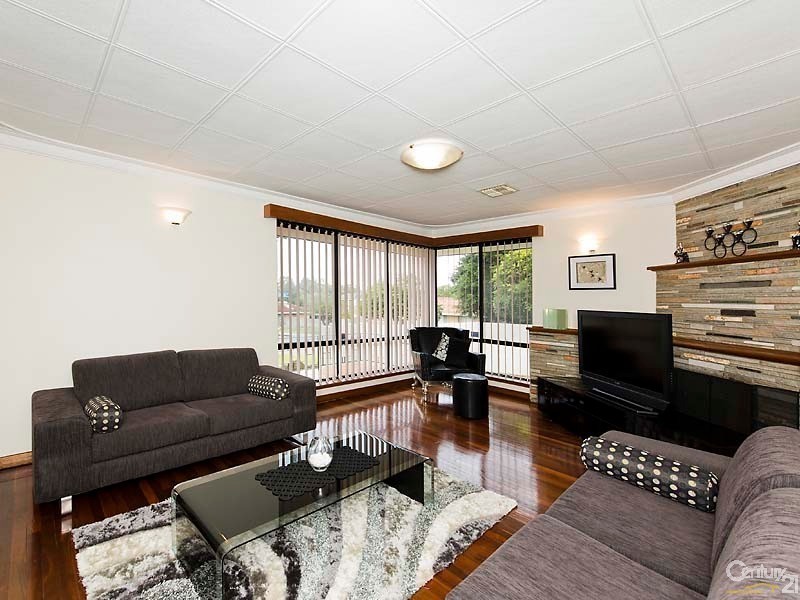 1 Davena Street, Dianella WA 6059