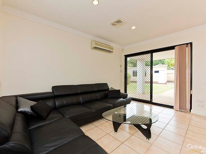 1 Davena Street, Dianella WA 6059