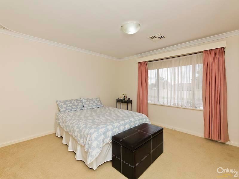 1 Davena Street, Dianella WA 6059