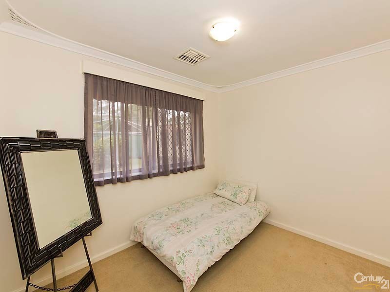 1 Davena Street, Dianella WA 6059