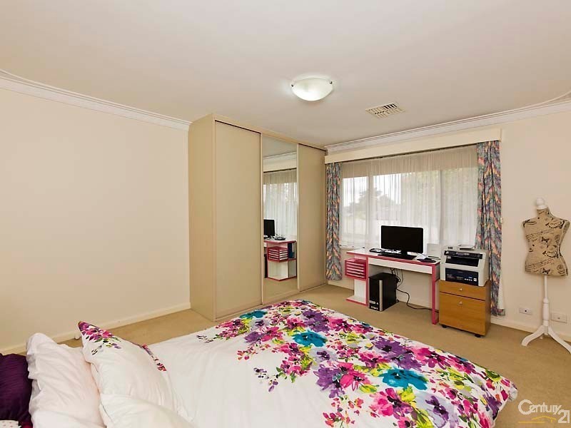 1 Davena Street, Dianella WA 6059