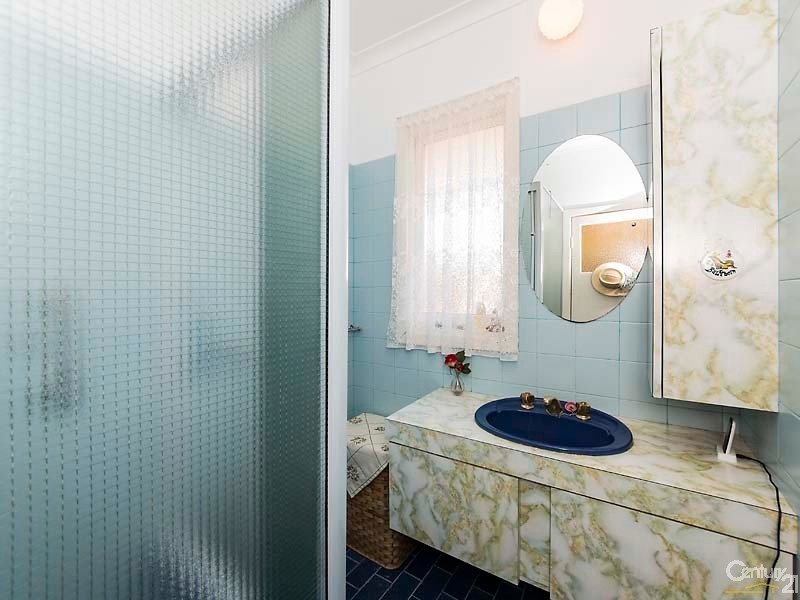 327 Flinders Street, Nollamara WA 6061