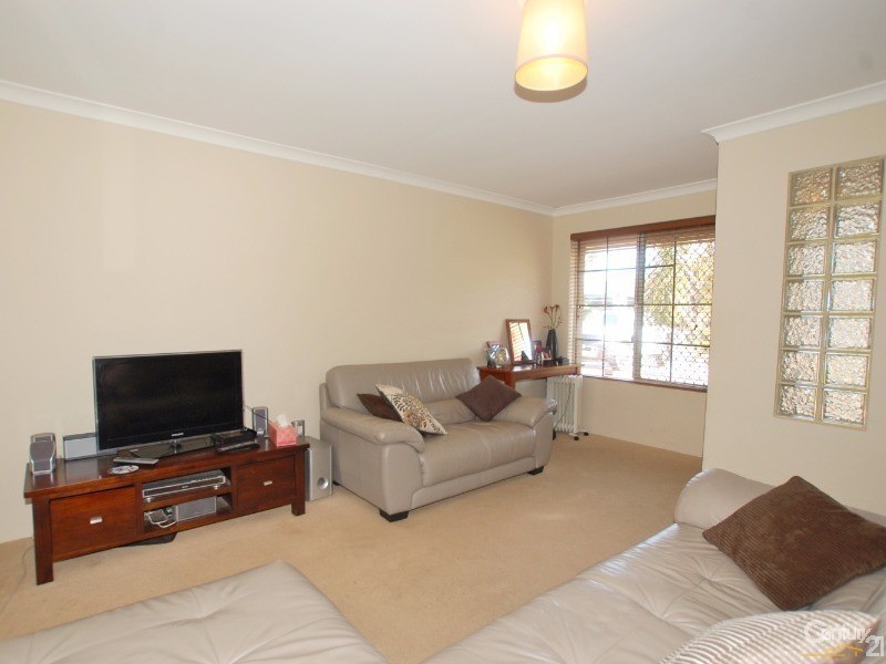 6b Whitby Close, Mindarie WA 6030