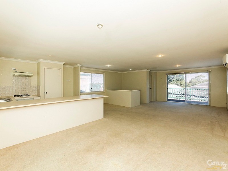 8 Sudlow Street, Embleton WA 6062