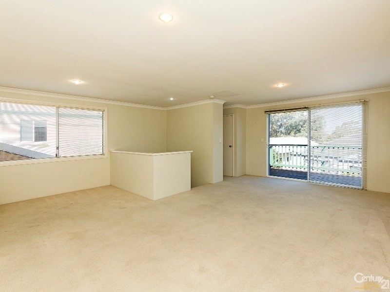 8 Sudlow Street, Embleton WA 6062