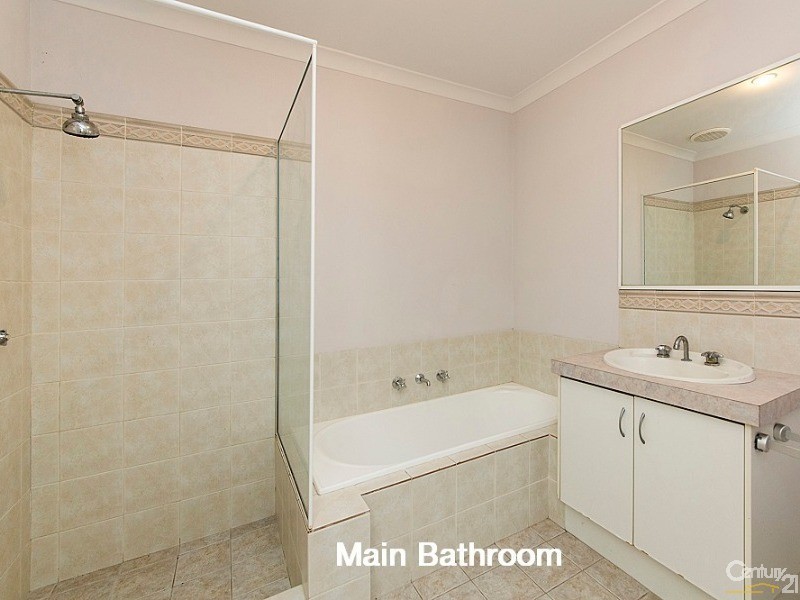 8 Sudlow Street, Embleton WA 6062