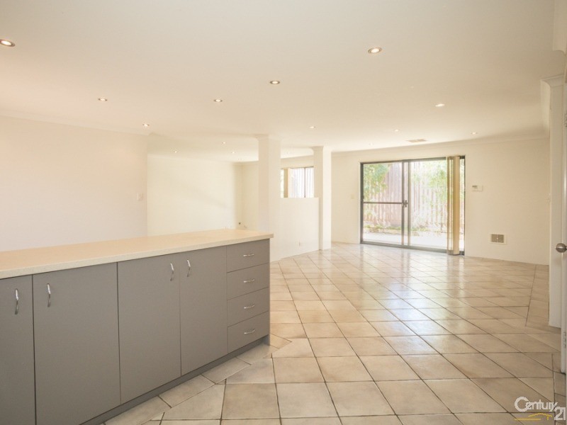 24 Jacqueline Street, Bayswater WA 6053