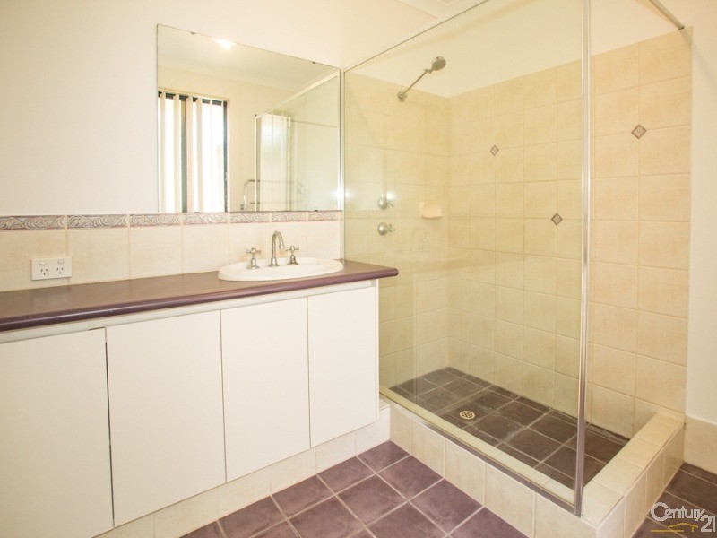 24 Jacqueline Street, Bayswater WA 6053