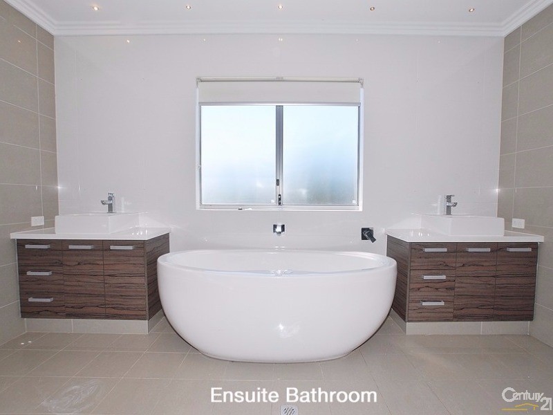 10 Dreyfus Place, Dianella WA 6059