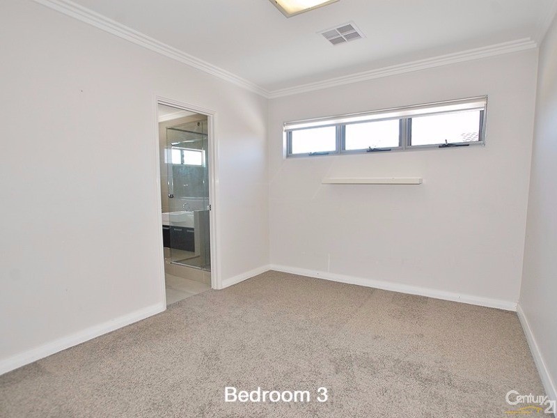 10 Dreyfus Place, Dianella WA 6059