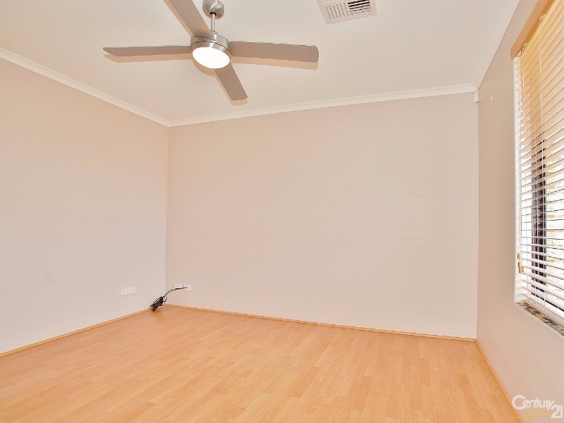 41 Berkley Road, Marangaroo WA 6064