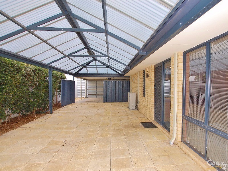 41 Berkley Road, Marangaroo WA 6064