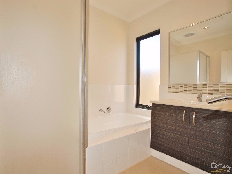 50 Elsegood Street, Dianella WA 6059