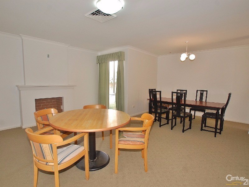 59  Lakefront Circle, The Vines WA 6069