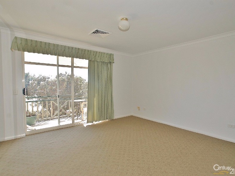 59  Lakefront Circle, The Vines WA 6069