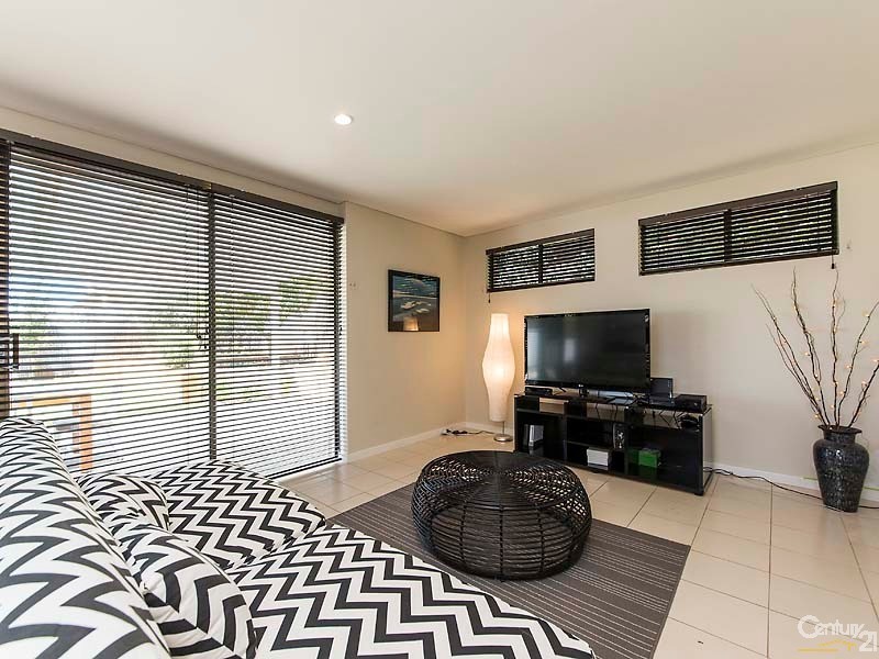 4 Waterbury Street, Dianella WA 6059