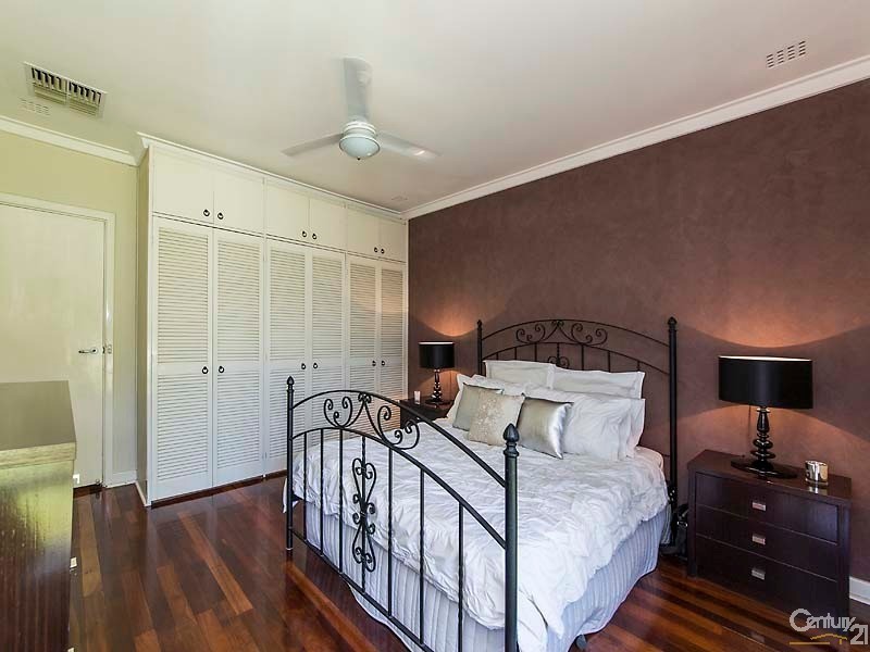 4 Waterbury Street, Dianella WA 6059