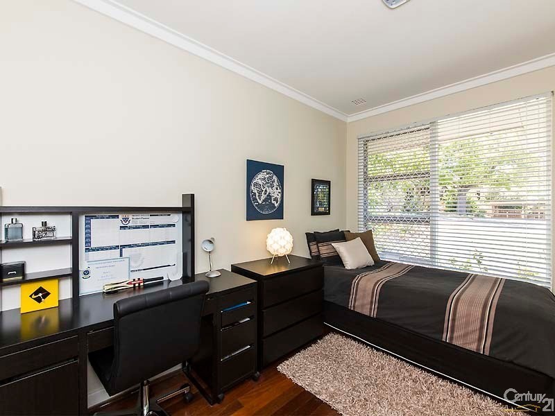 4 Waterbury Street, Dianella WA 6059