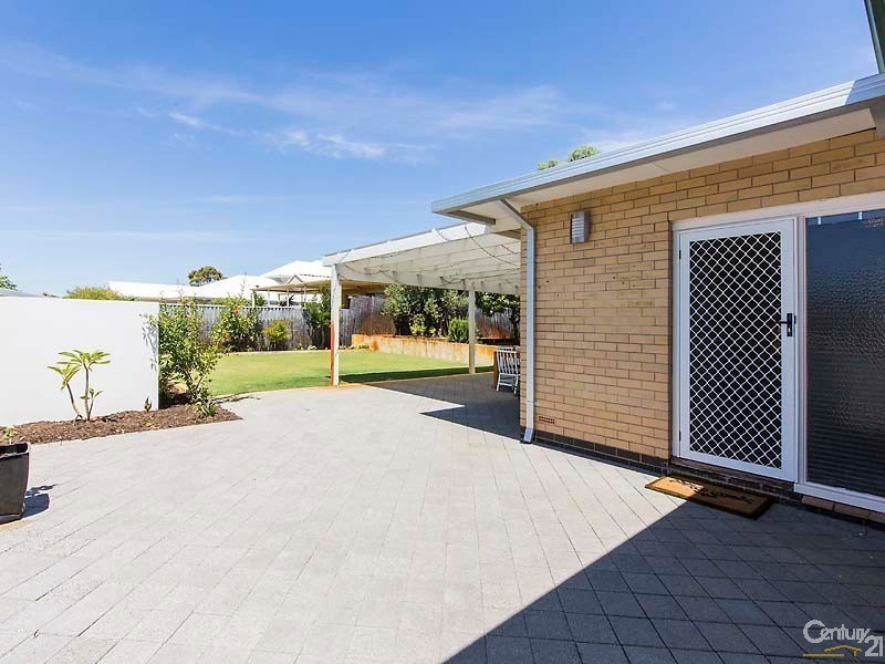 4 Waterbury Street, Dianella WA 6059