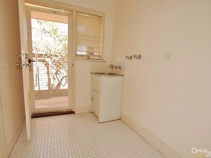 3/204 Royal Street, Yokine WA 6060